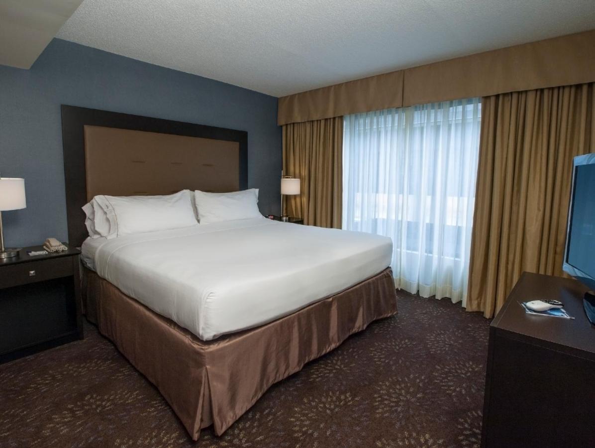 Holiday Inn Express & Suites Buffalo Airport, An Ihg Hotel Cheektowaga Εξωτερικό φωτογραφία